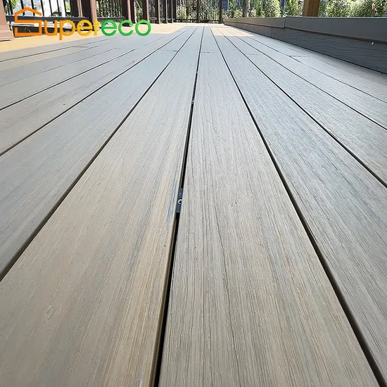 Decking cavo quadrato composito in plastica legno WPC per esterni per la decorazione
