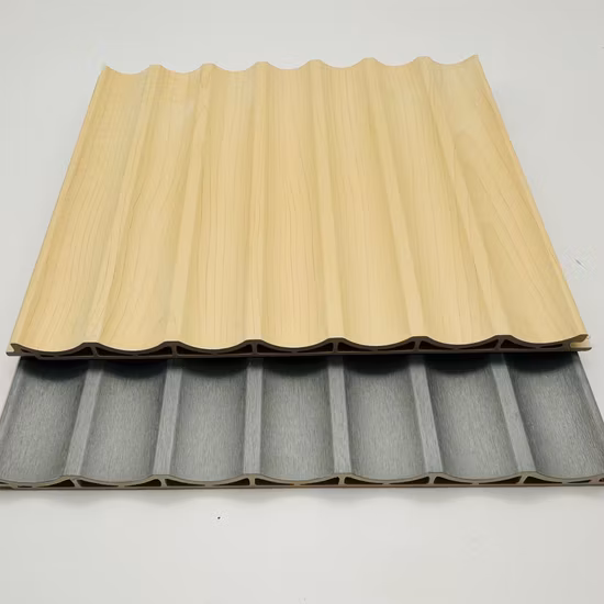 Pannelli murali interni in legno composito impermeabile decorativo in PVC, WPC e WPVC a doppio caricamento per doccia, bagno, soffitti e pavimenti